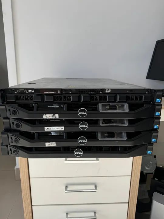 Lote com 05 Servidores Dell R410