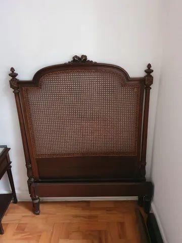 Cama de solteiro antiga estilo inglesa. - Foto 2