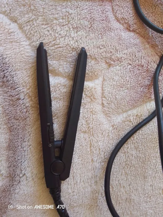Chapinha de Cabelo ultramini Arno bivolt