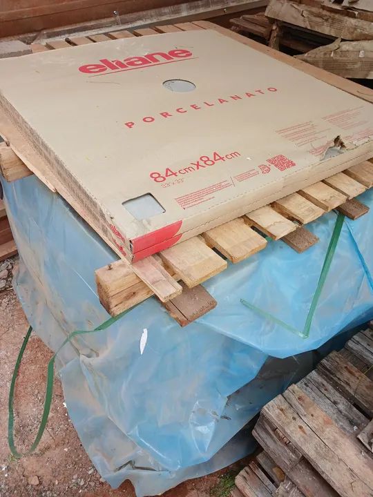 Porcelanato Eliane 84x84 - Foto 4