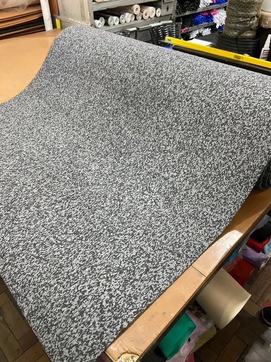 Piso emborrachado anti impacto rubberkap 1L - Foto 4