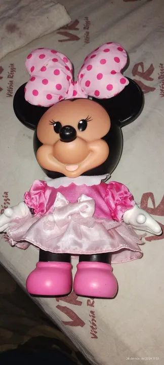 Boneca Minnie Mouse - Foto 2
