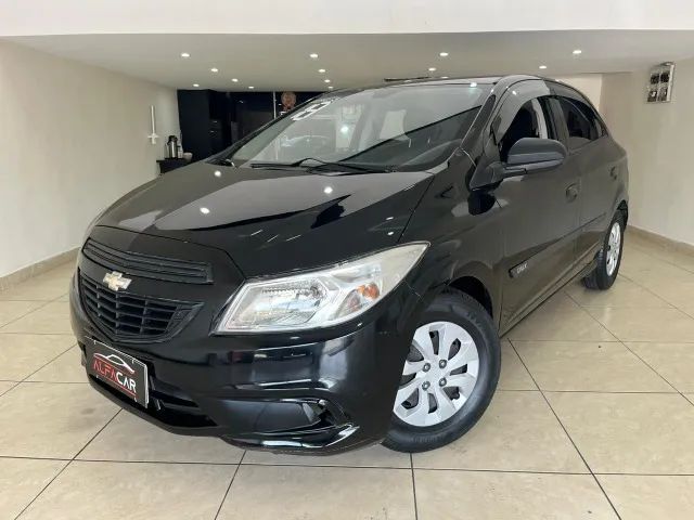 Comprar Hatch Chevrolet Onix Hatch 1.0 4P Flex Joy Preto 2018 em