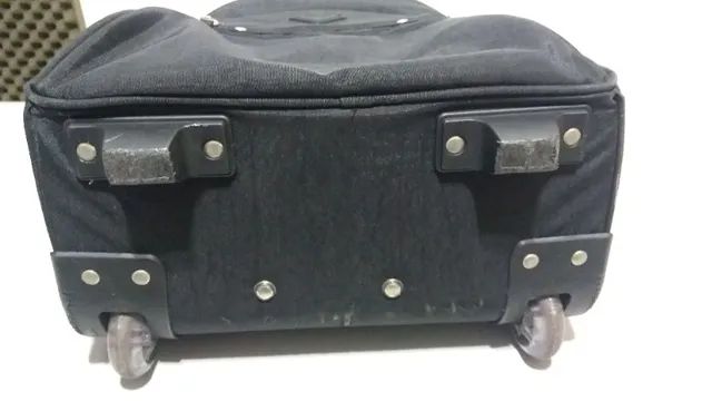 Mochila Carrinho Externo Sestini Rolling Crinkle Preto - Foto 5