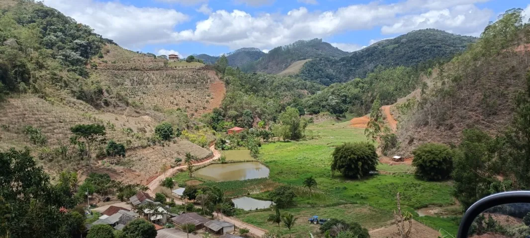 sitio escriturado-Tijuco-domingos Martins 2.00m2-agua rio-energia-troco-aceito propostas