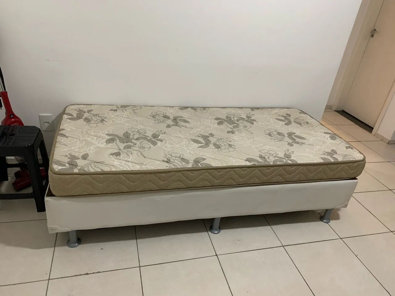 Cama Box solteiro com Colchão - Foto 2