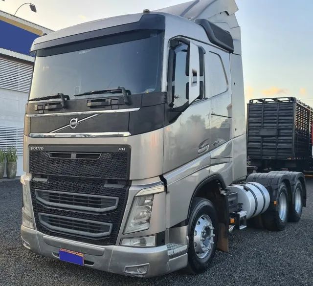 Volvo FH 460 6x4 2015-16 - Foto 2