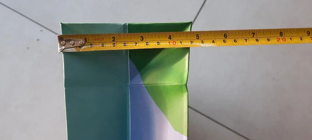 200 Sacolas de papel já personalizadas conforme fotos valor R$ 150,00 as 200 sacolas - Foto 4