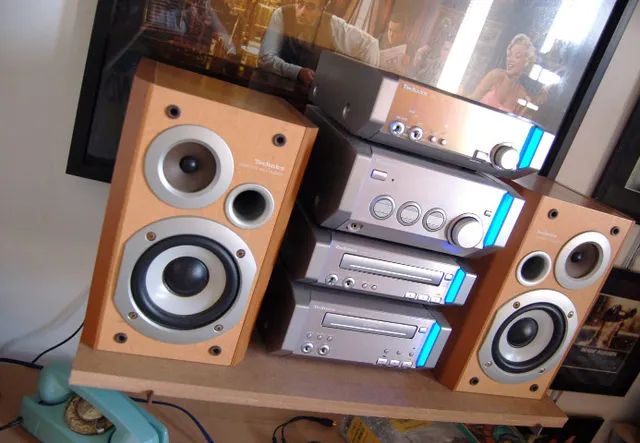 Mini System Technics Sc-hd505 Tuner,amp,cd,tape Deck,caixas - Foto 2