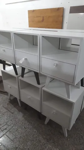 Criado mudo