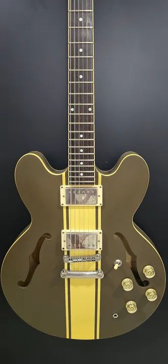 Epiphone Tom DeLongeシグネチャー エレキギター Epiphone Tom DeLonge Signature ES-333 - Brown with Cream Stripe