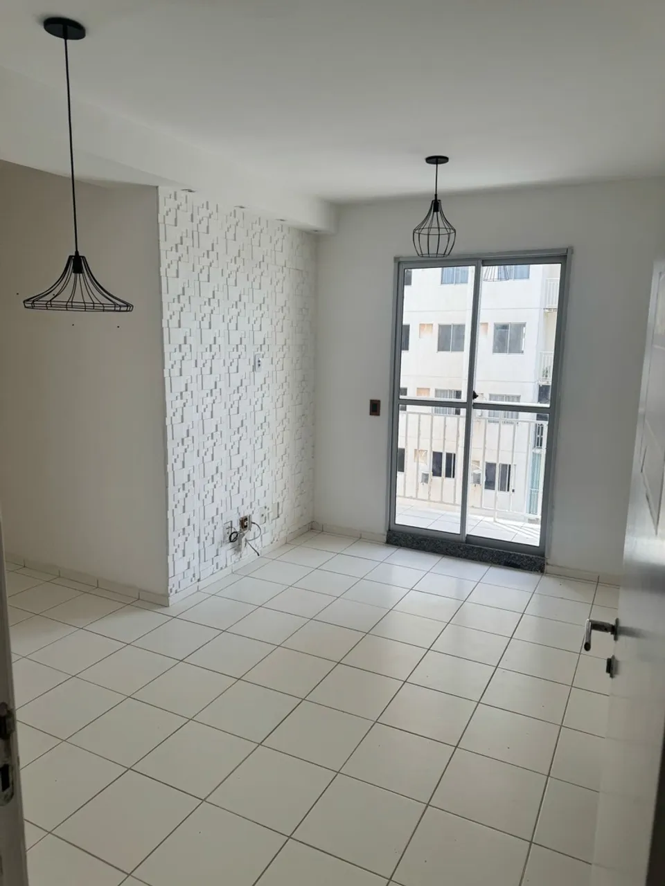 Alugo apto nascente no Costa Araçagy - 6º andar, com móveis projetados!