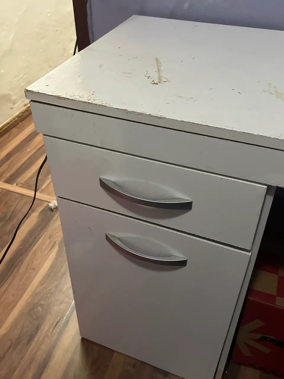 Study desk64352685676929122