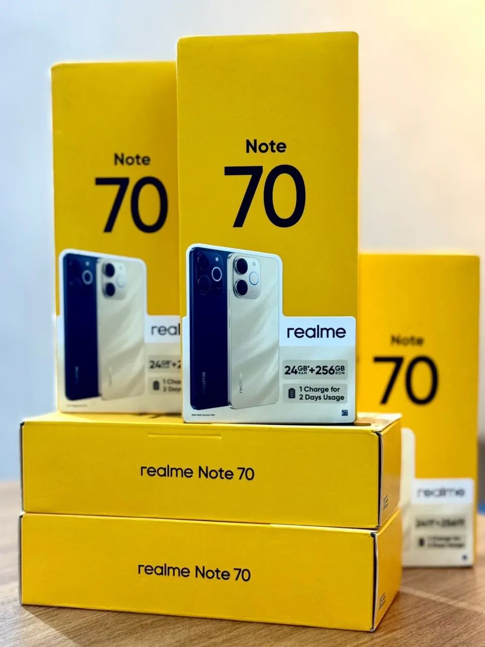 Realme Note 70 (4G) 256 gigas com 8GB ram Preto - Celulares