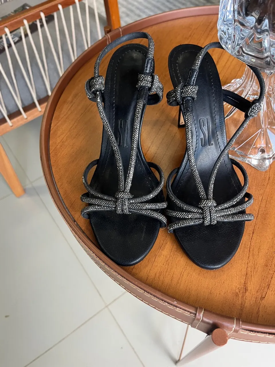 Sandália Feminina SL Preta com Detalhes em Strass