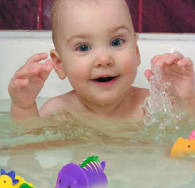 Kit Banho Legal Borracha Vinil Dino c/5 Bichos - Foto 5