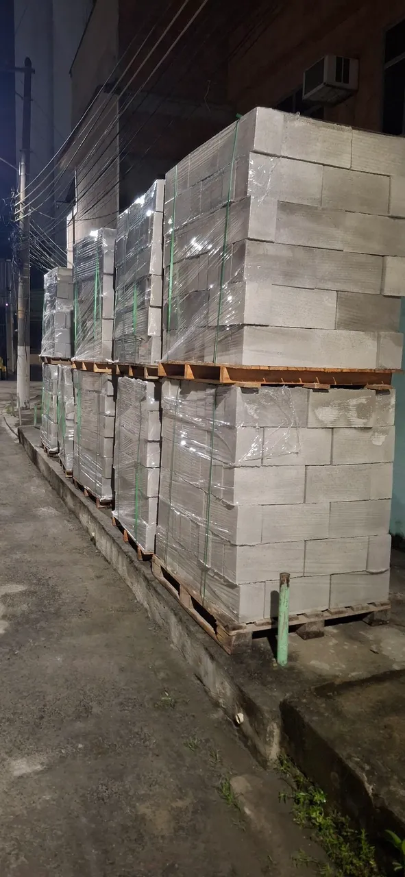 Blocos de Concreto para Construção - Palete Completo