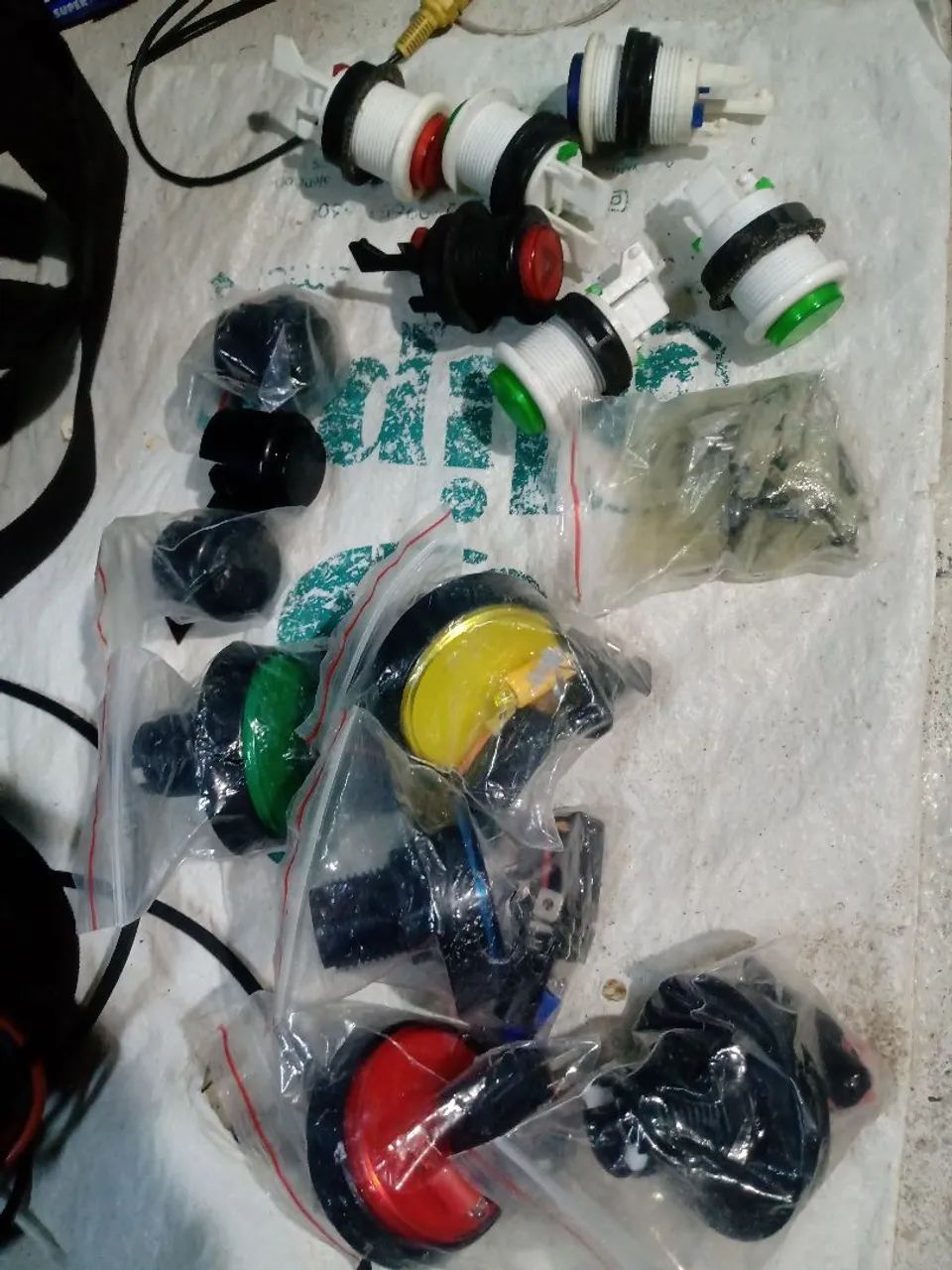 Lote botões de fliperama 