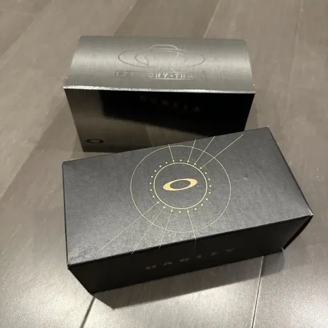 Oakley x Brain Dead Straight Jacket 99 X-Silver Prizm Ruby