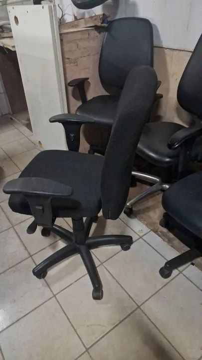 Cadeira giratoria  - Foto 2