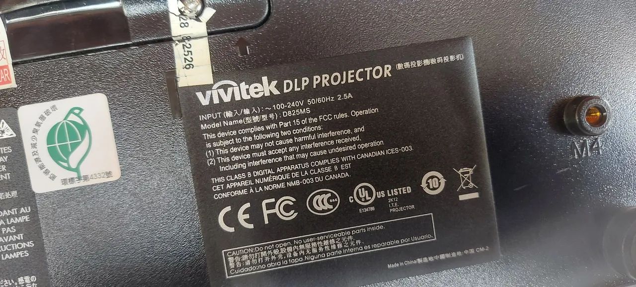 Estou liquidando Projetor Vivitek modelo d825ms - Foto 3