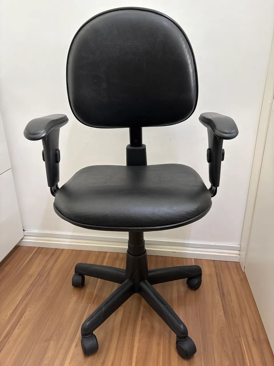 Cadeiras giratórias USADAS - Foto 4