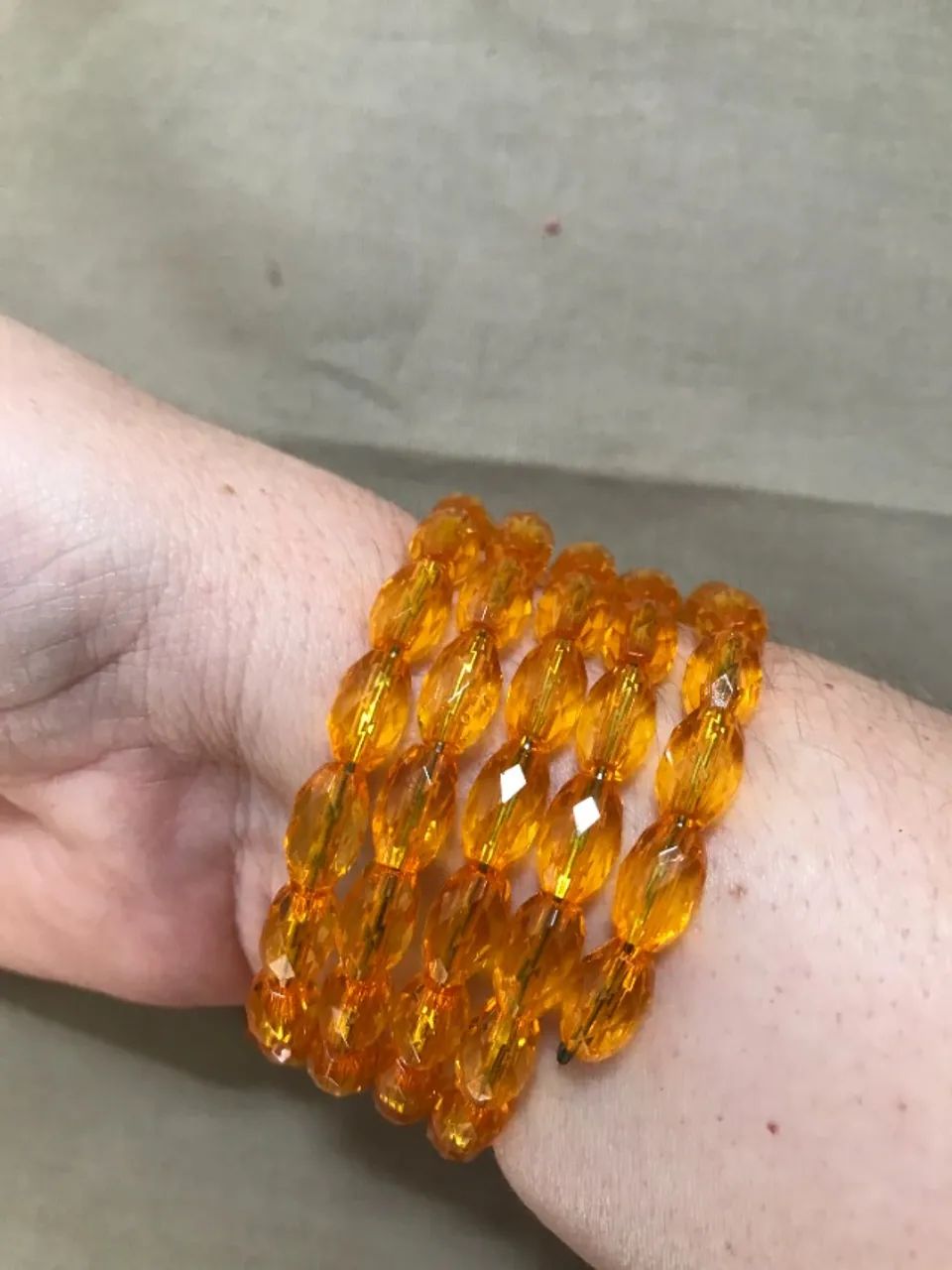 Pulseira de Enrolar em Pedras Alaranjadas - Foto 2