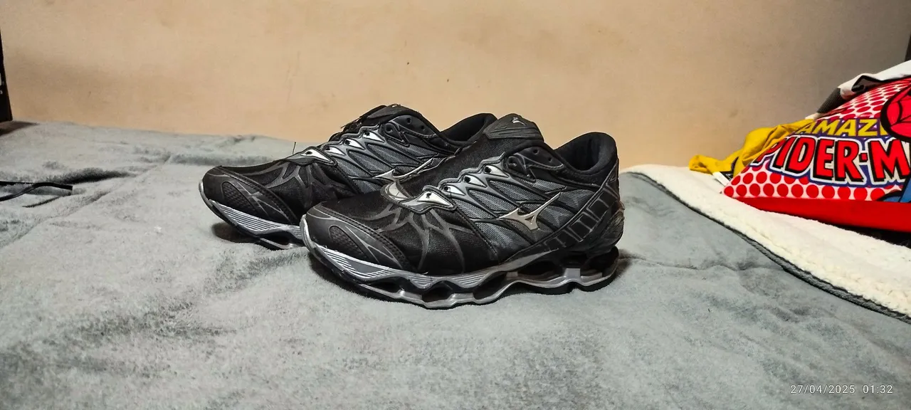 Tênis Mizuno Wave Prophecy 7