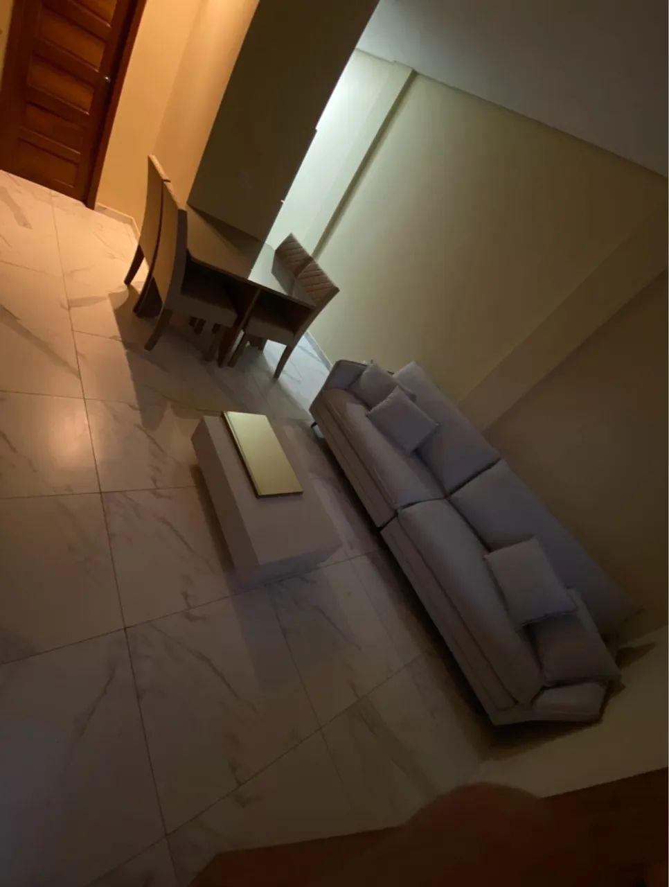 Sofá 5 lugares moderno e confortável - Foto 2