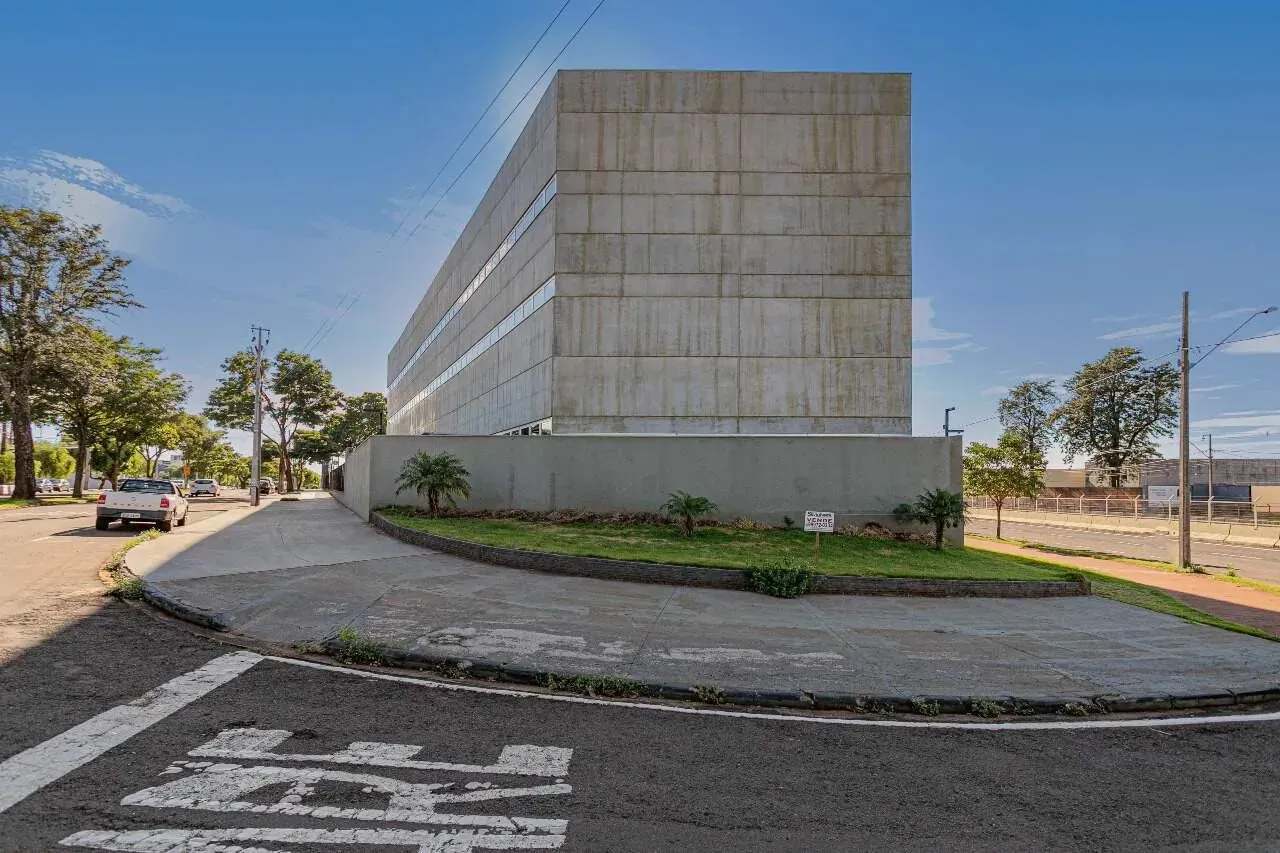 Locação terreno comercial - Novo Centro