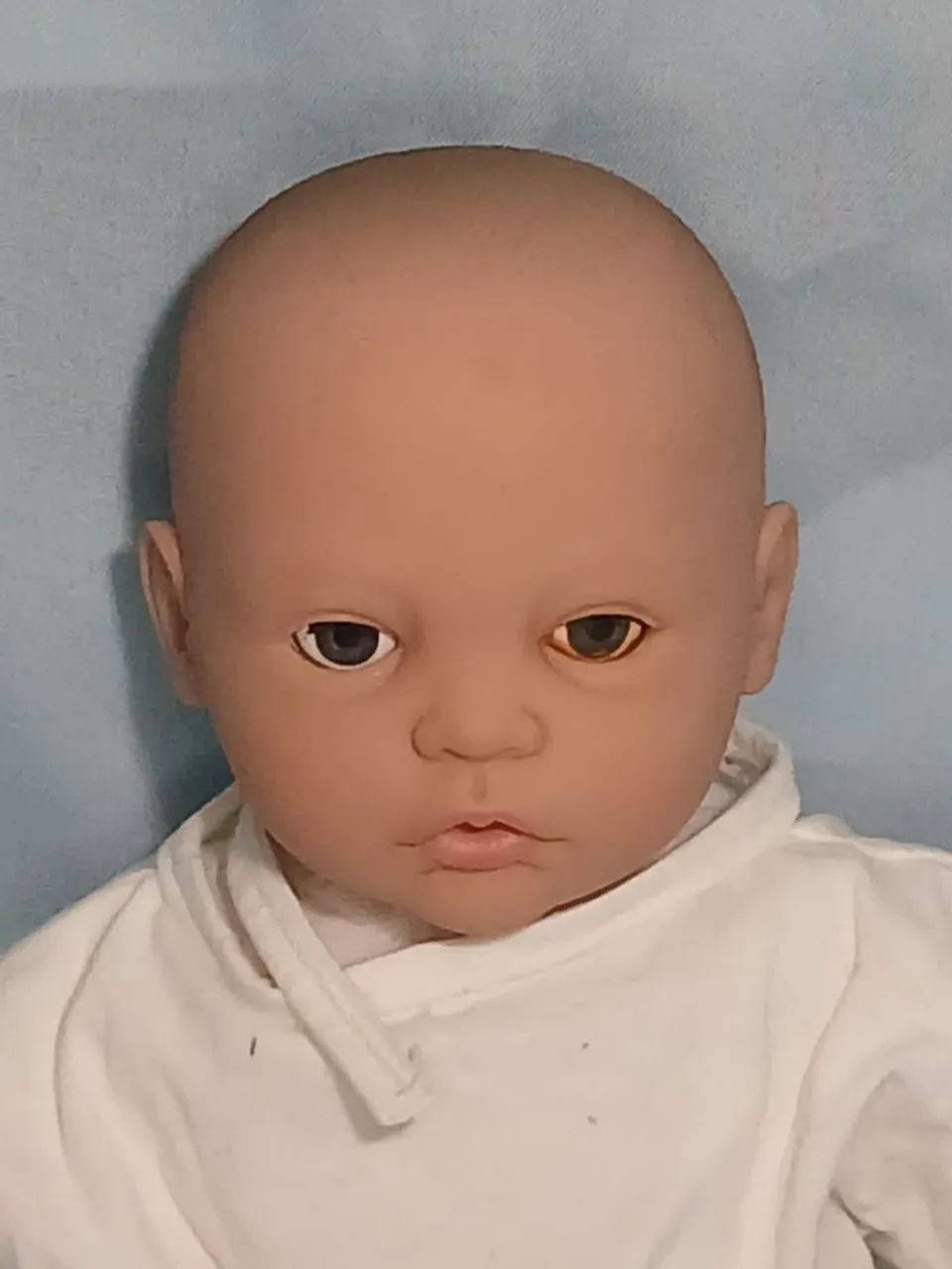 9 - BONECA BEBE CORPO DE PANO