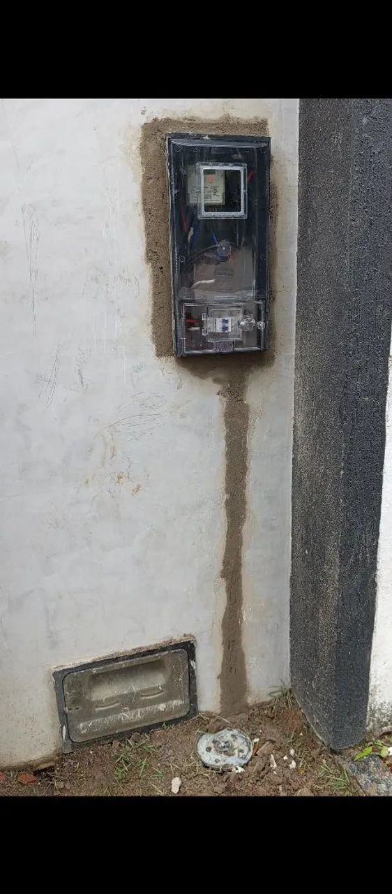 Padrões  e postes   - Foto 3