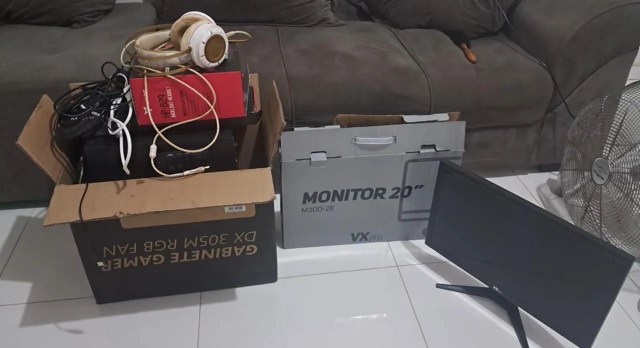 Vendo PC GAME completo novo com nota e caixa - 2700$ Aceito cartao  - Foto 2