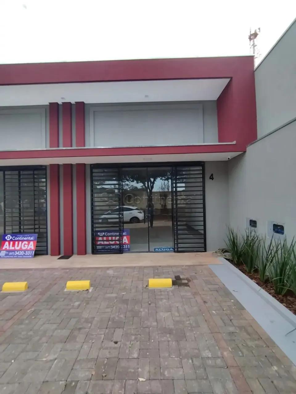 Sala Comercial em Dourados-MS.