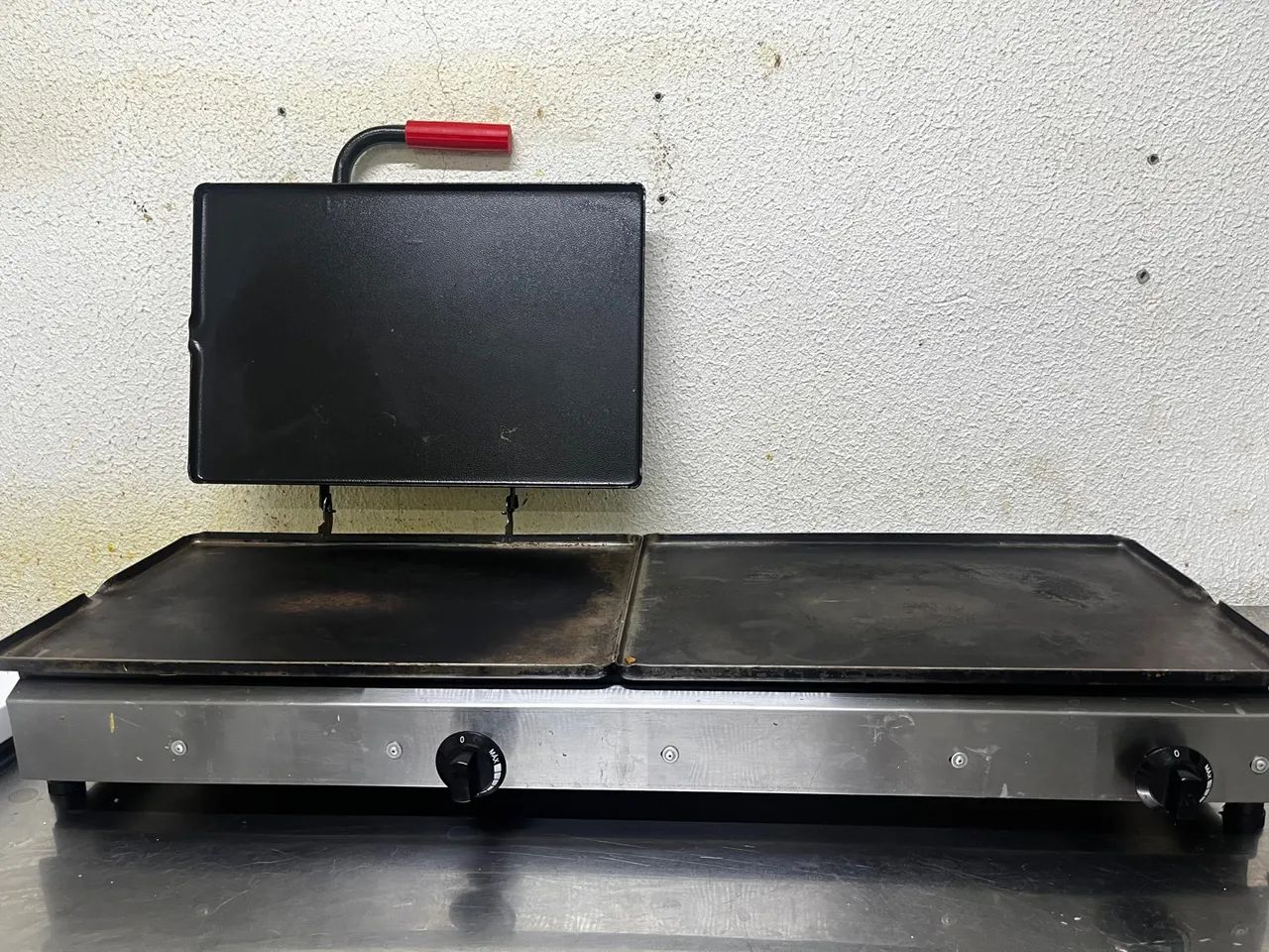 Chapa para lanches - 2 em 1