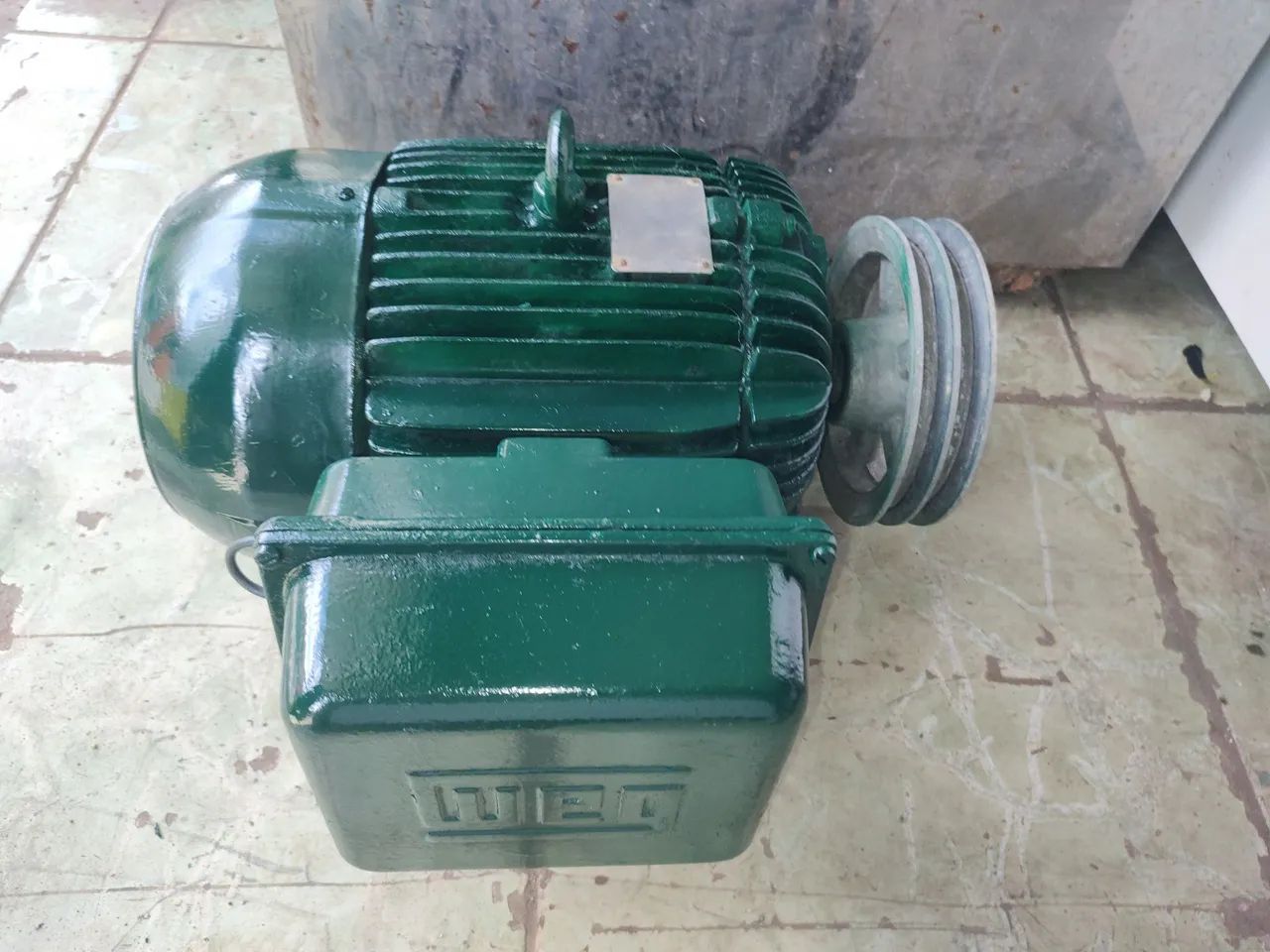 Motor Weg 5 cv monofásico blindado 