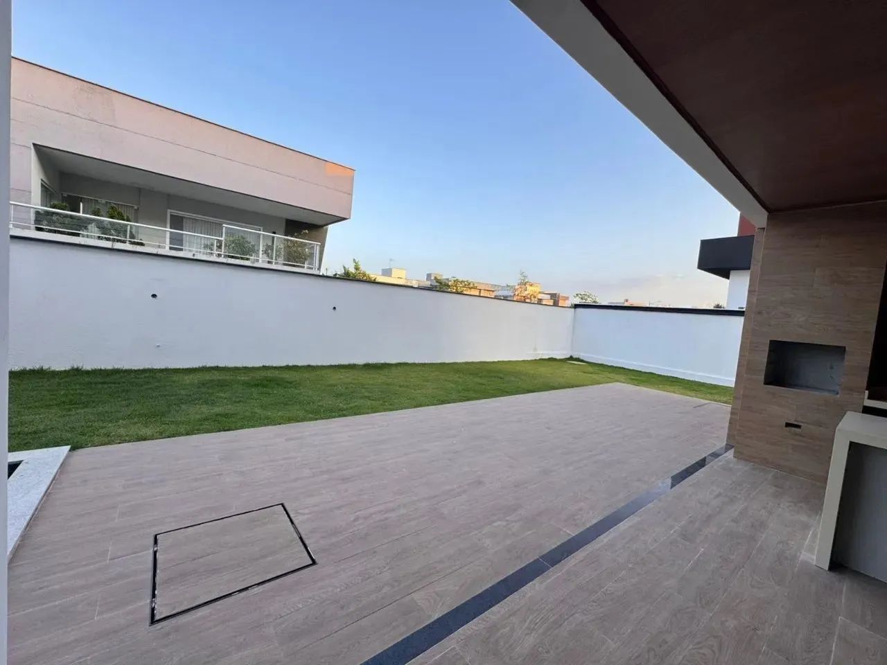 Linda Mansão no Alphalle - Foto 9