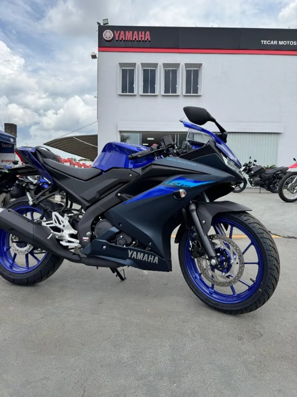 YAMAHA R15 ABS 2025 - ESPORTIVIDADE E TECNOLOGIA NO SEU DIA A DIA! - Foto 12
