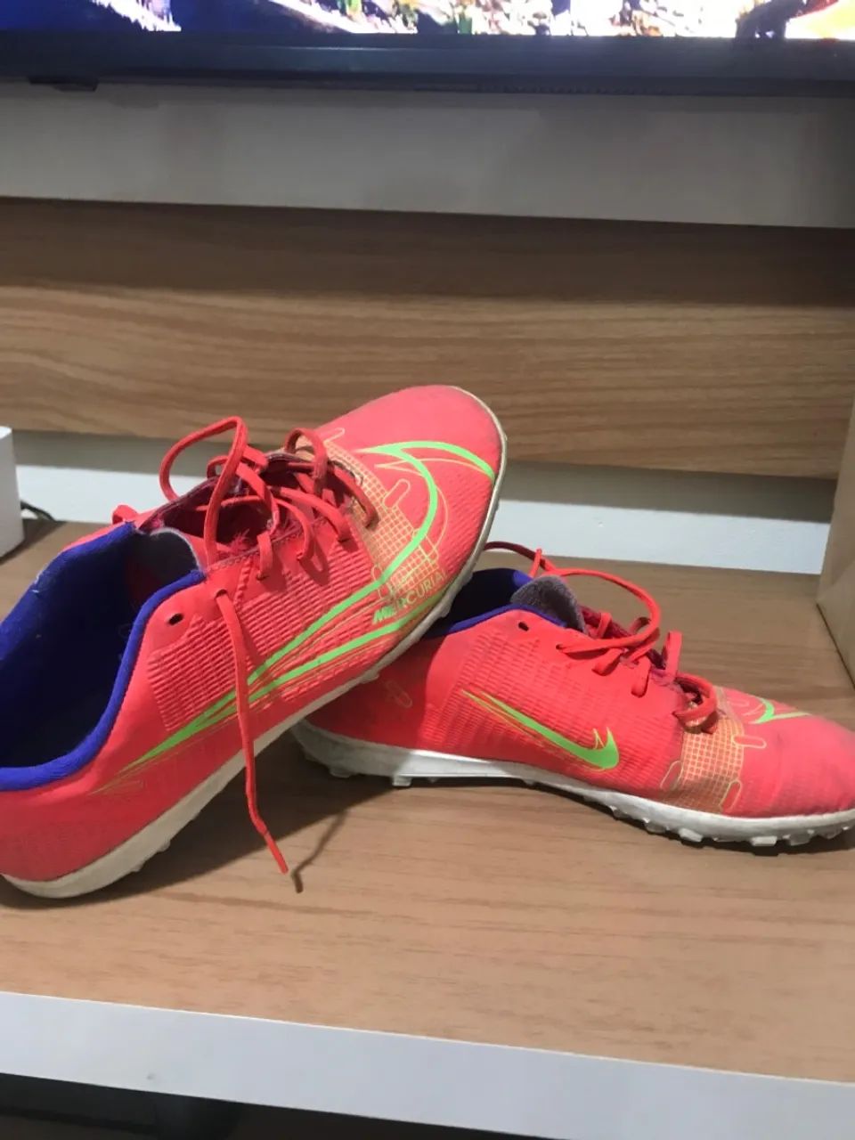 Chuteiras Nike Mercurial society