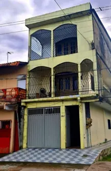 CASA AMPLA NA 14 DE ABRIL, 5 SUITES, 3 VAGAS DE GARAGEM + 5 kitnets alugadas. Ótima RENDA