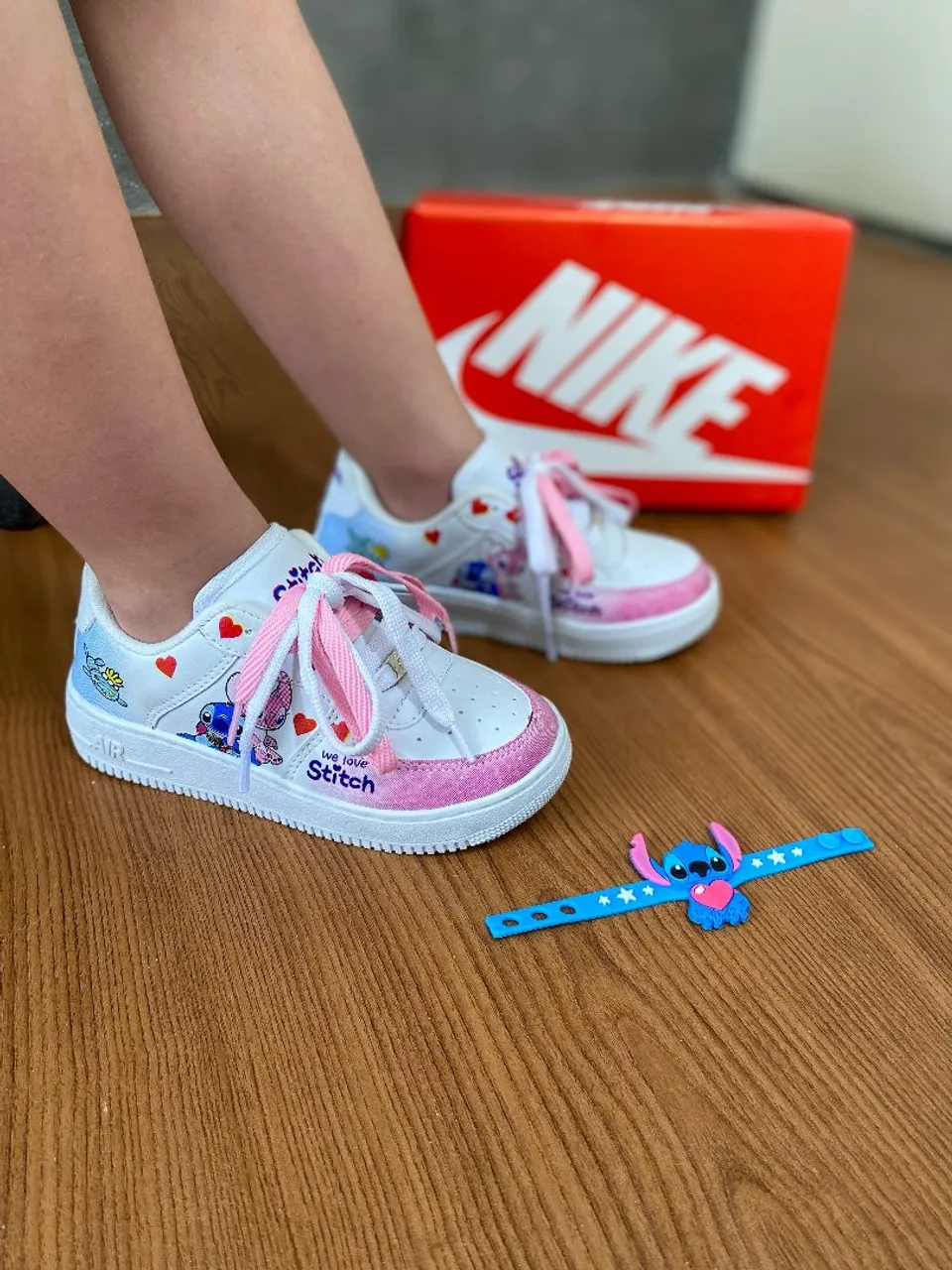 Tênis Nike Infantil Stitch