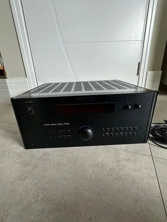 Receiver Rotel. Modelo: RSX-1560. Original. 
