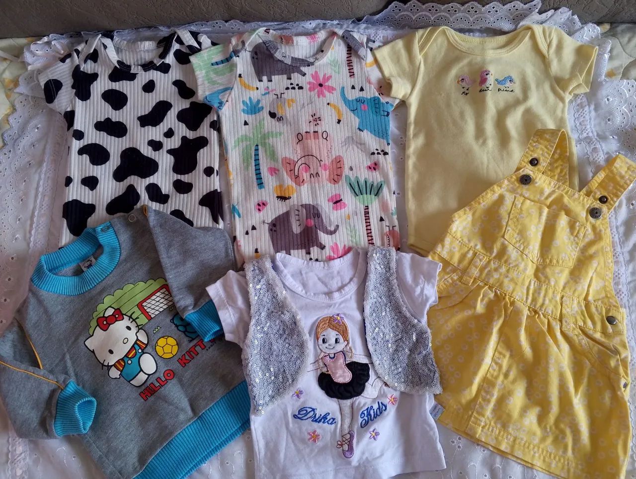 Lote de Roupas para Bebês