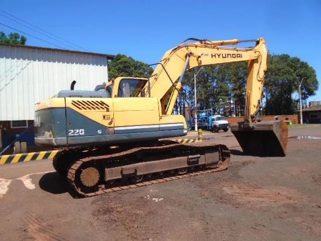 Escavadeira Hyundai