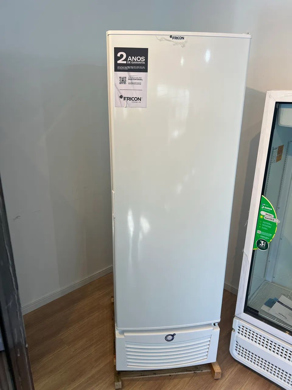 Freezer vertical 569 litros para congelados 2 anos de garantia 