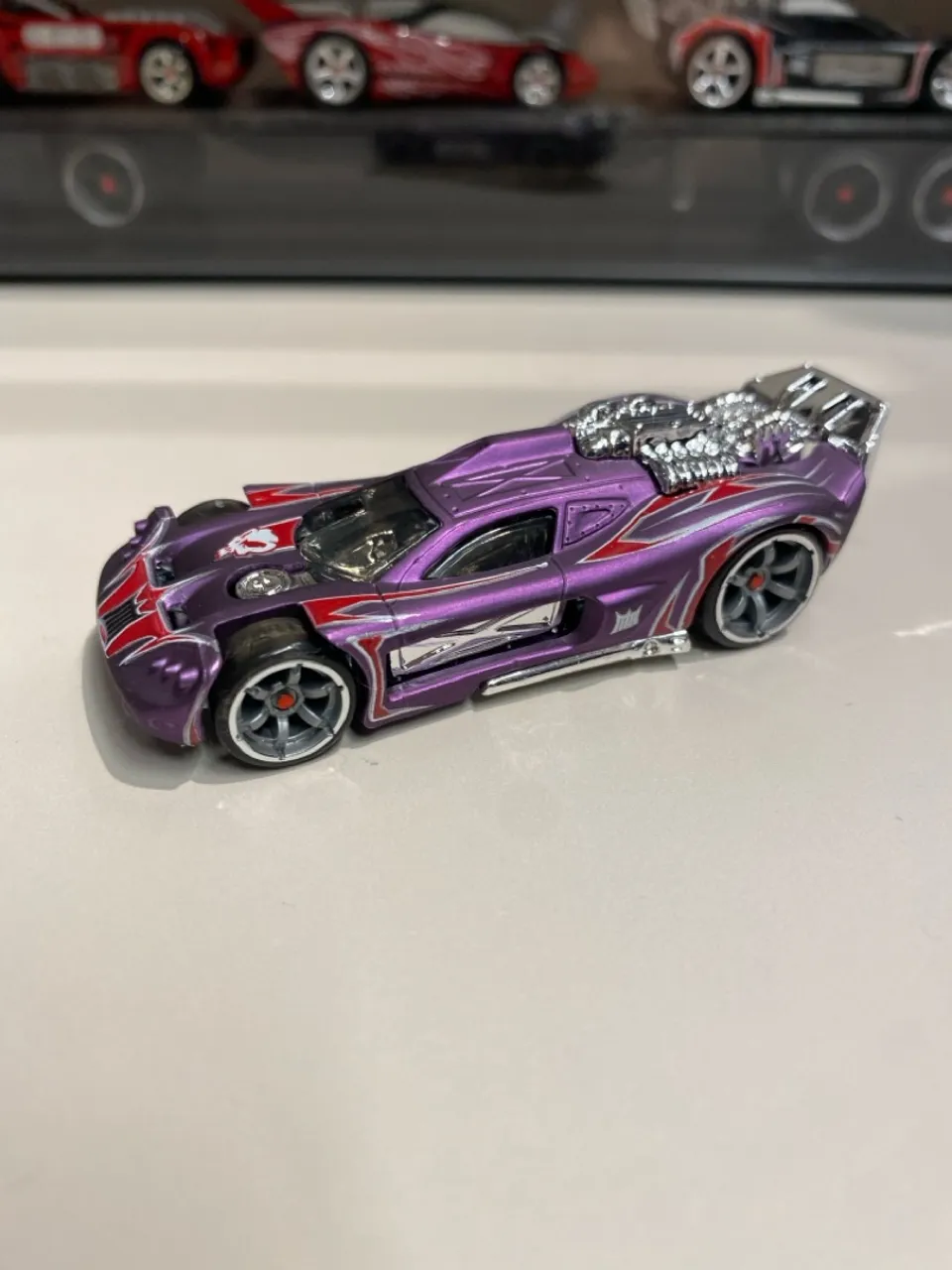 Hot Wheels Acceleracers Spine Buster Roxo