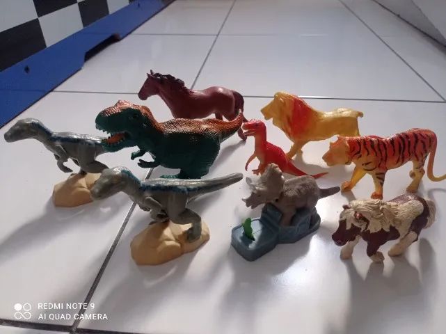 Bonecos miniatura - Foto 2