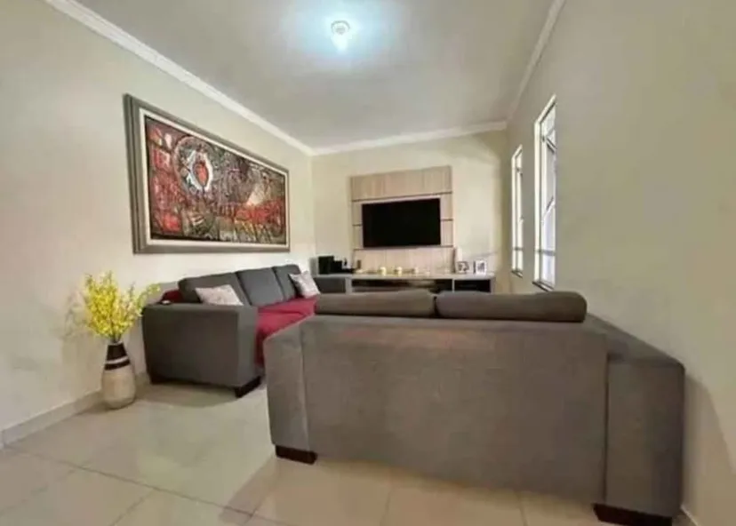 Casa disponível na Ocidental!