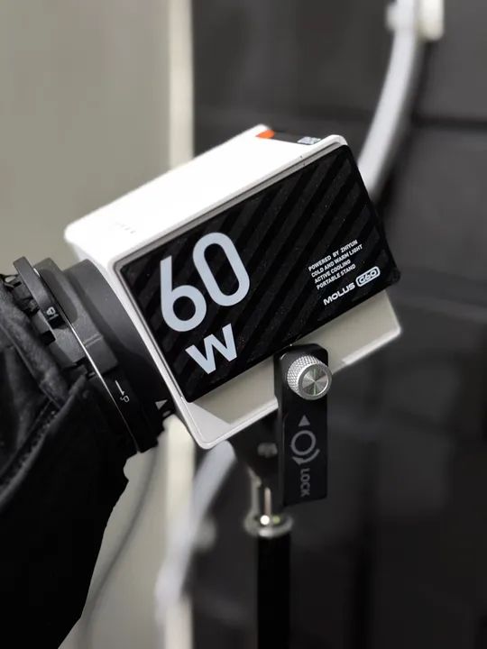 Iluminador Led Zhiyun Molus G60