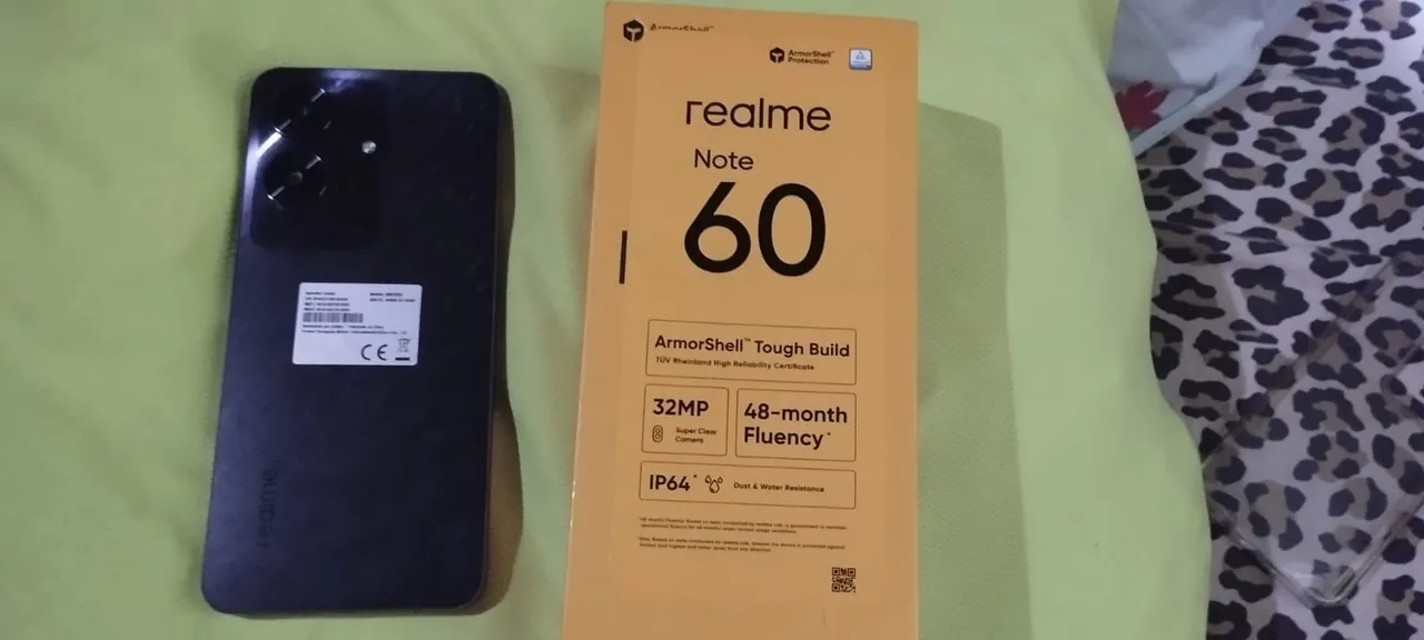 Realme Note 60